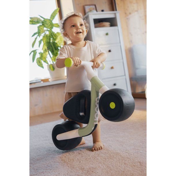 woom WOW L�becykel � Selvbalancerende L�becykel til de Mindste - Farve: Soft Sprout